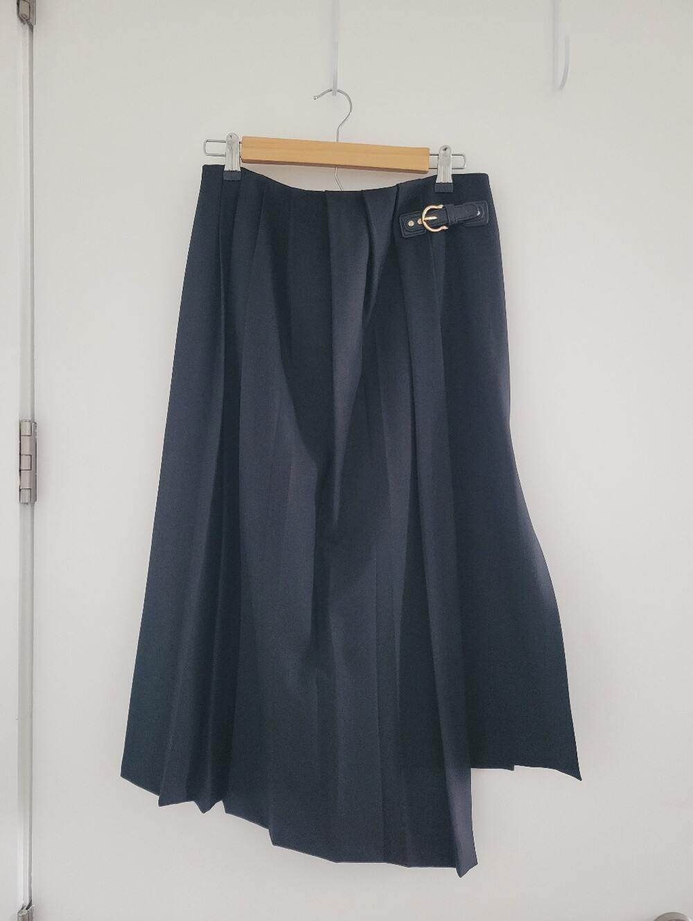 Maje Pleated Midi Skirt with Side Buckle - Black Size 38 Medium Size 4-6